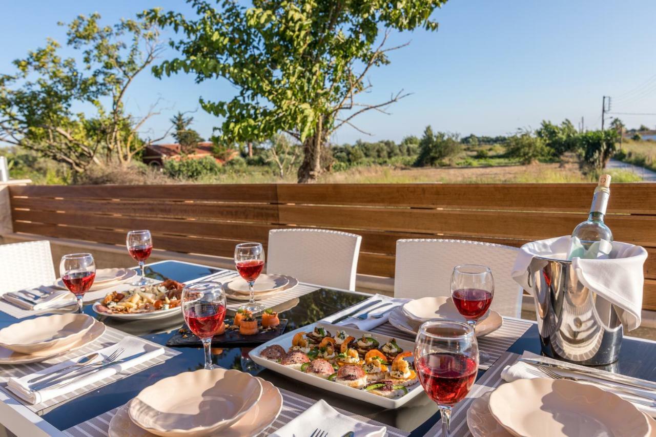 Villa Nissos Línia Exteriér fotografie