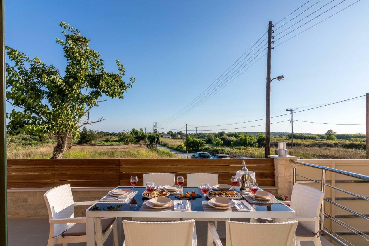 Villa Nissos Línia Exteriér fotografie