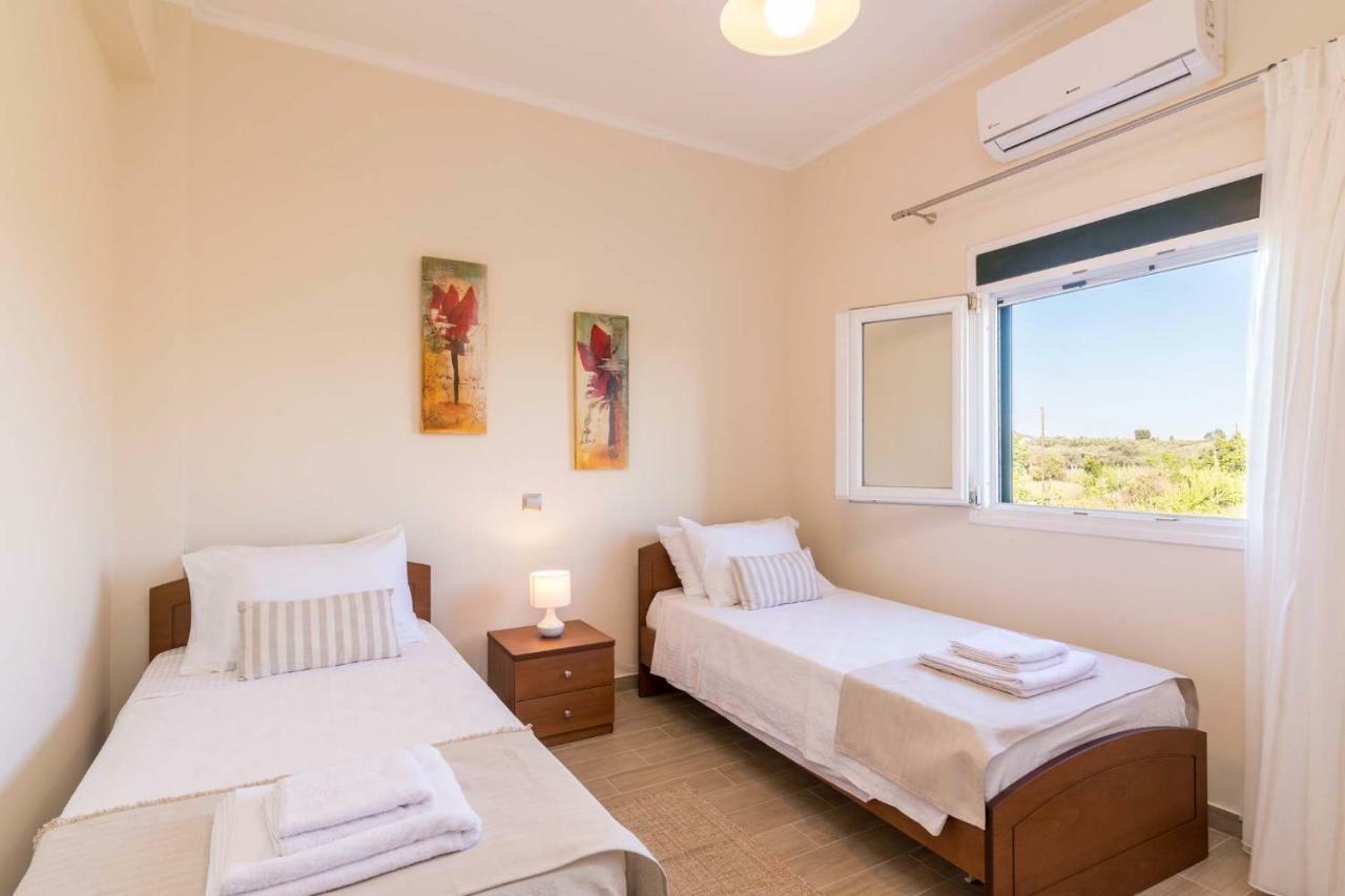 Villa Nissos Línia Exteriér fotografie
