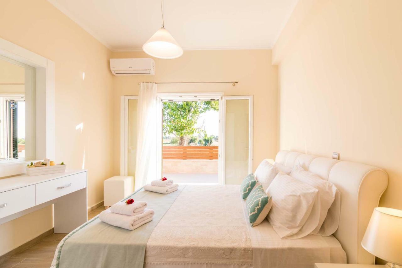 Villa Nissos Línia Exteriér fotografie